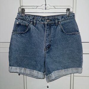 Women’s Vintage OOM Jean Shorts 100% Cotton Size 31